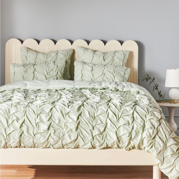Anthropologie Bedding Nwt Anthropologie Sage Textured Greyson Quilt